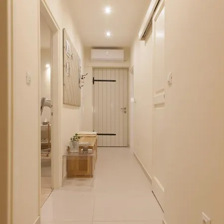 Apartment 7 Days Fx Mayr Health Programme In A Deluxe Surrounded By A Large Mediterranean Aroma Garden, Tailor-made Meals Included *